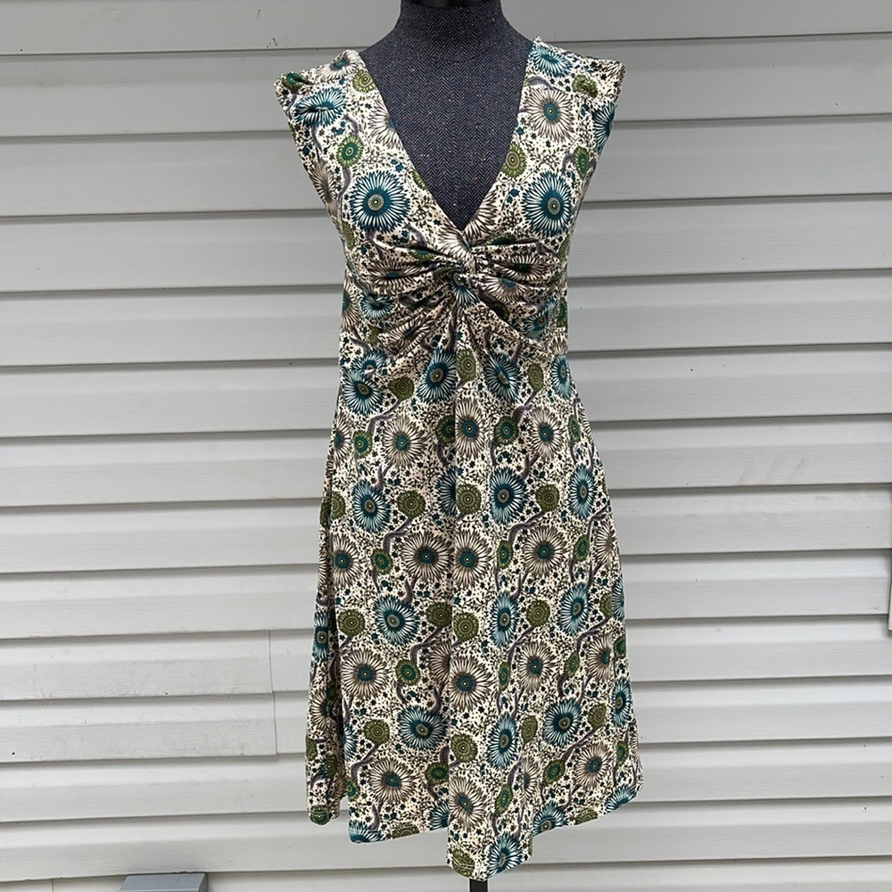 GYPSY CHIC Floral Print Stretch Viscose Knit Twist Front Empire Dress Medium